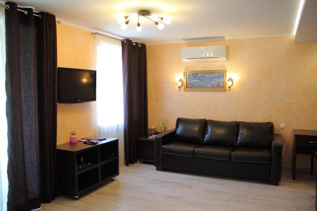 Apartment On Prospekt Mira Чернихив Екстериор снимка